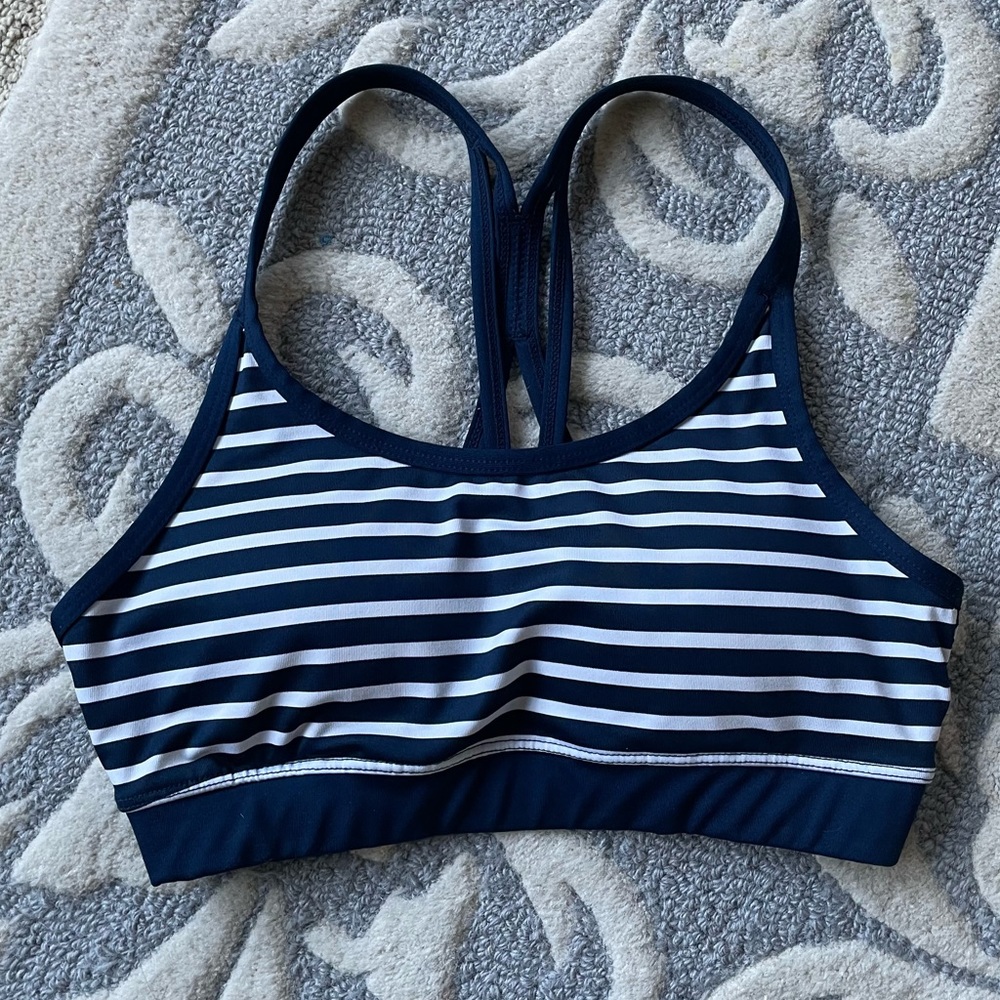 Jockey sports bra.